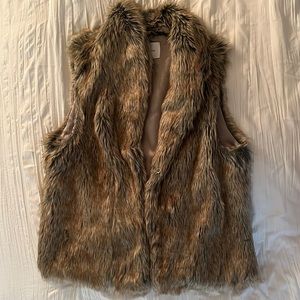 BCBGeneration Brown Fur Vest size M/L. Great condition - like new.
